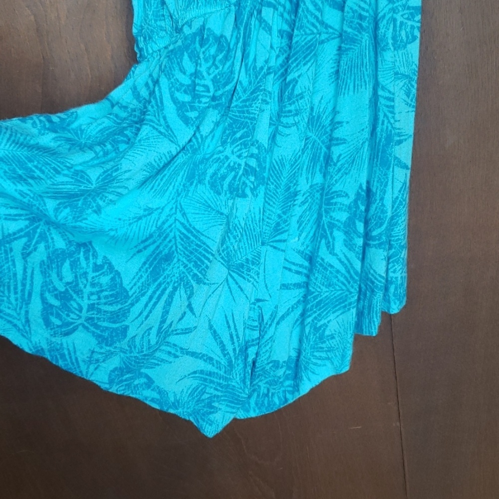 Romper - Picture 2 of 3